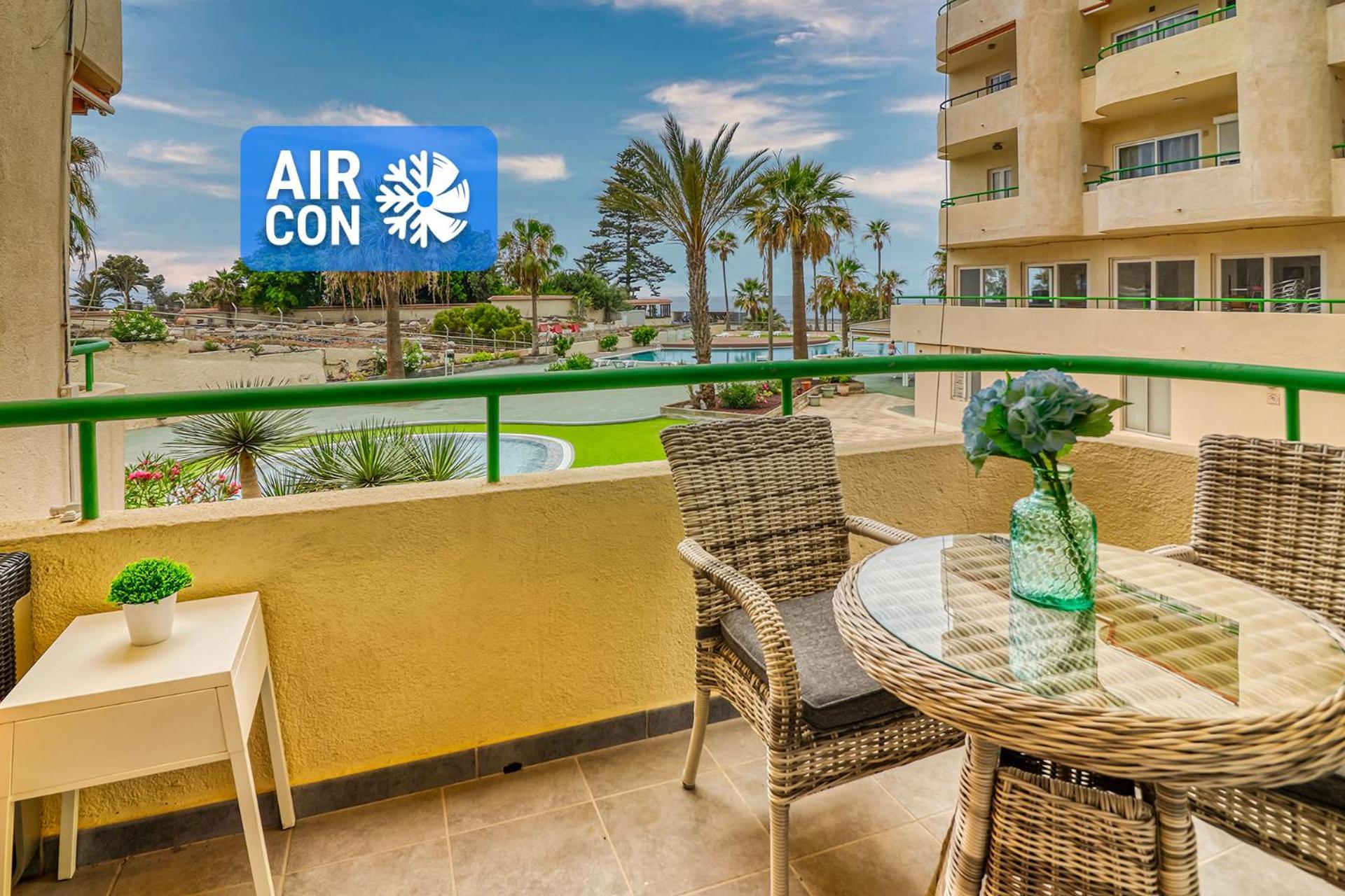 Modern With An Addictive Terrace View * Los Cristianos (Tenerife)